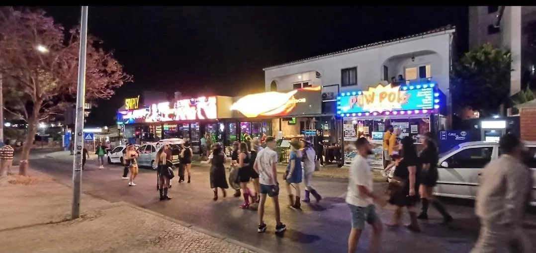 Guest House Casa Ramos On The Strip Albufeira Homestay